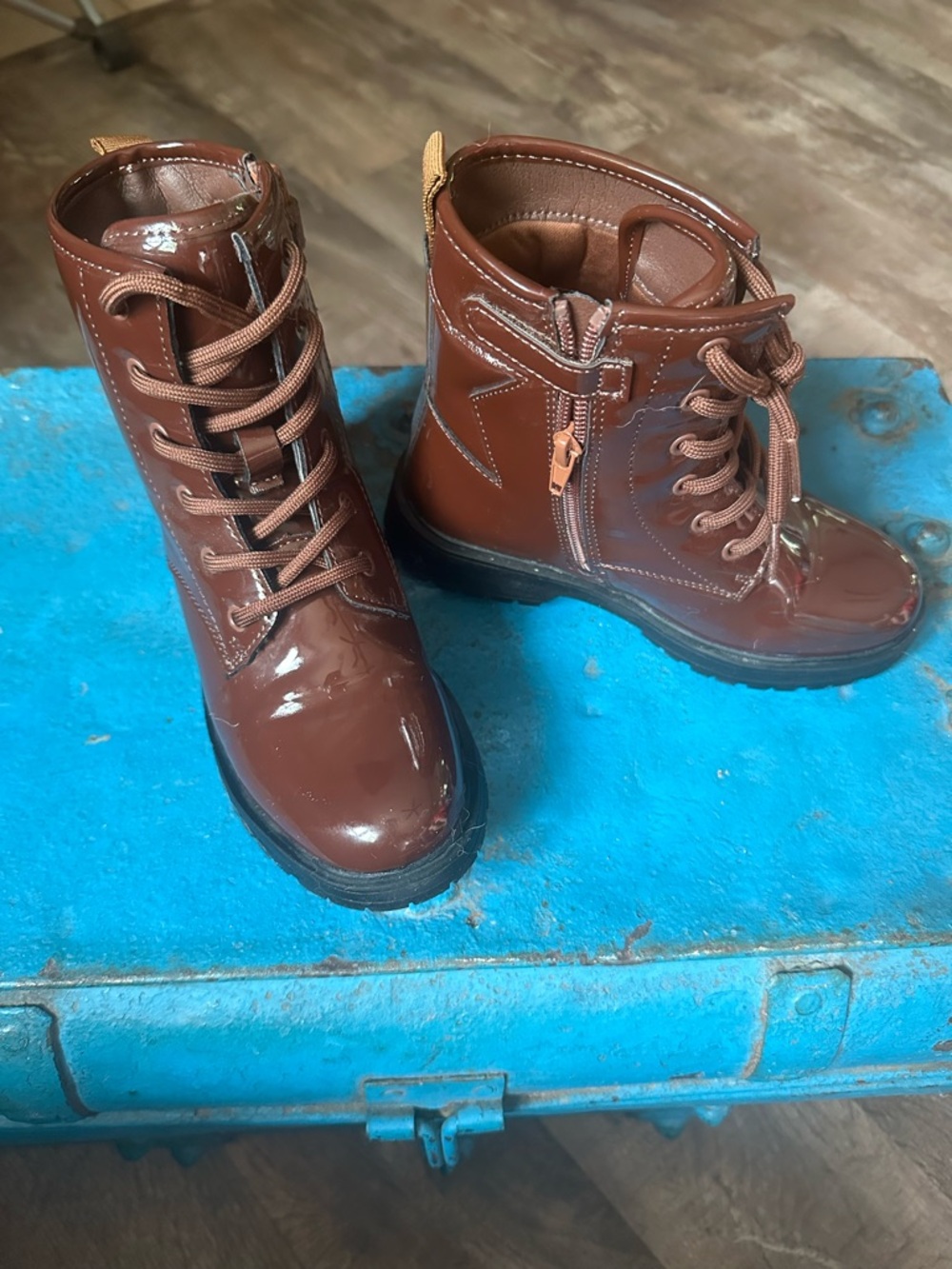 Kids Brown Patent Lace-Up Boots with Side Zip